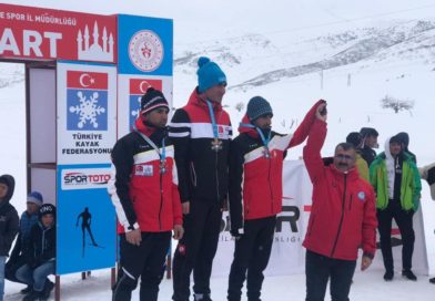 Kayakçılarımız 3 Altın 3 Gümüş ve 3 Bronz madalya kazandı